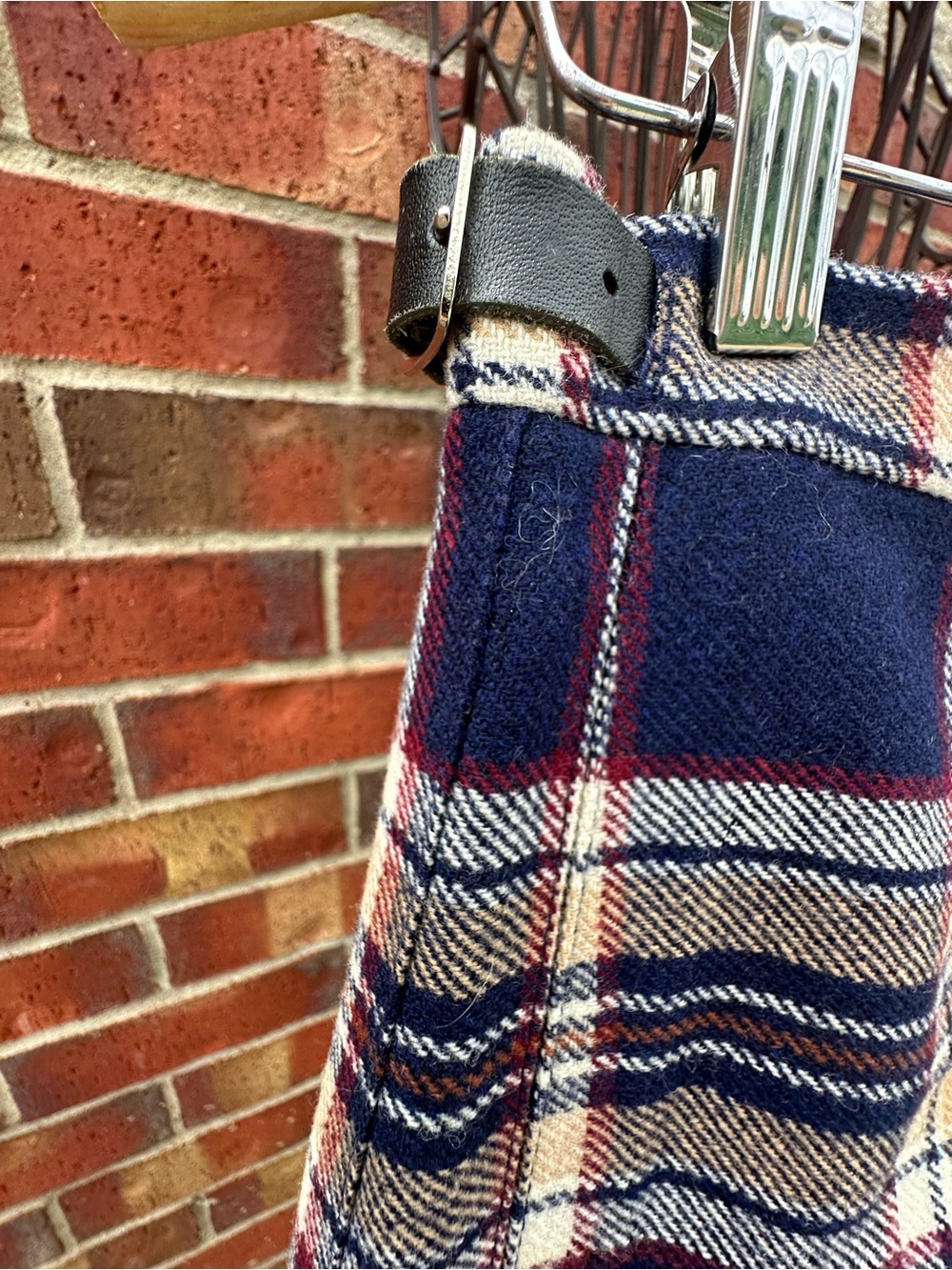 Pitlochry Knitwear Made In Scotland Pure New Wool Tartan Wrap Fringe Skirt Prep - Picture 16 of 16